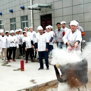 ���ڷ������ĽM�����������ݾ�