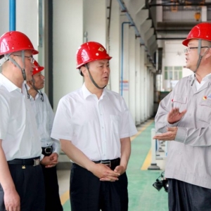 �~�����˴�ί�����Ώ���܊����˾�{��