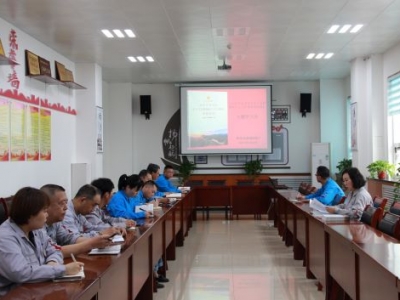 �\�늏S���_������ƽ����ӛ�P�ڹ����A���͹�����������ҪՓ�������}�W�����h