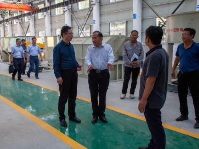 �����ɫ���F�����{�й�˾��һ��һ�ߡ�Ó��Ť̝��ӯ����