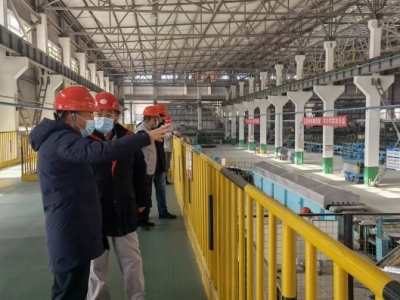 ��˾�hί��ӛ�������L(zh��ng)�ߕԱ�����һ������ο���T��