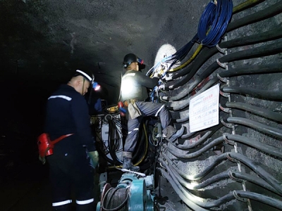 �V�I��˾���ұƺú�V1301������ĩ�ɡ����ԑ�