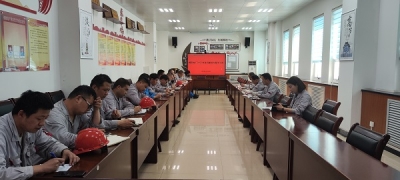 �\�늏S���_�h�L�������}�W����