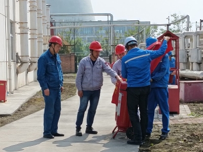 �\�늏S�_չ����һ����ǰ��ȫ��z��