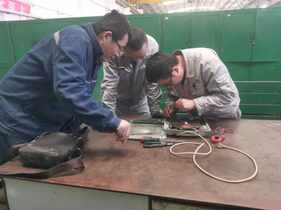 �X�V�Ͻ�ֹ�˾�z��܇�g�_չ�x�վS��С��늻��