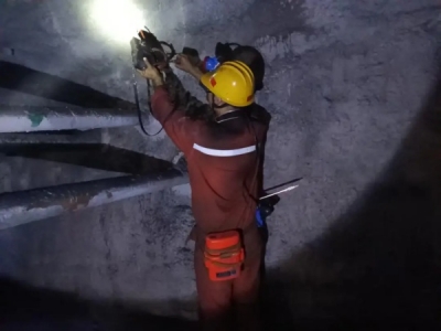 �V�I��˾�A�M�����˹��������̼ӿ�����y������